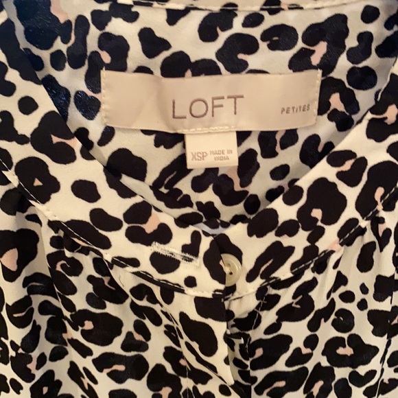 Blouse - Picture 2 of 4